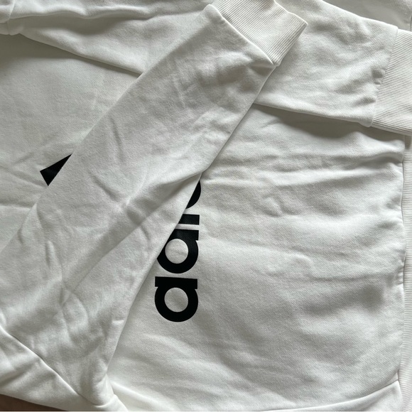 Adidas sweatshirt - Picture 2 of 3